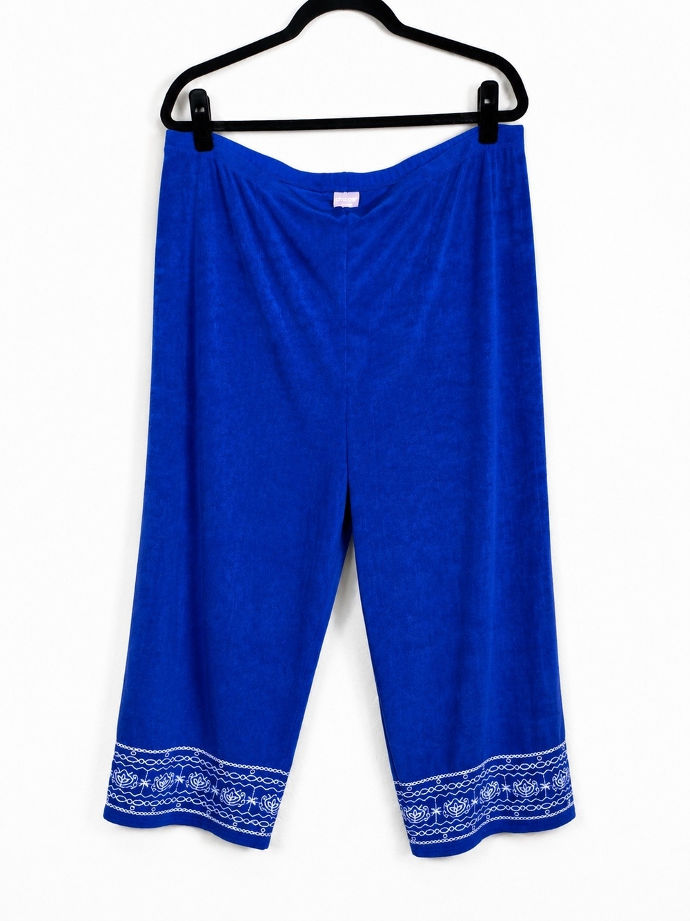 Chico's Travelers Blue Embroidered Hem Cropped Wide Leg Travel Pants Size 3 XL